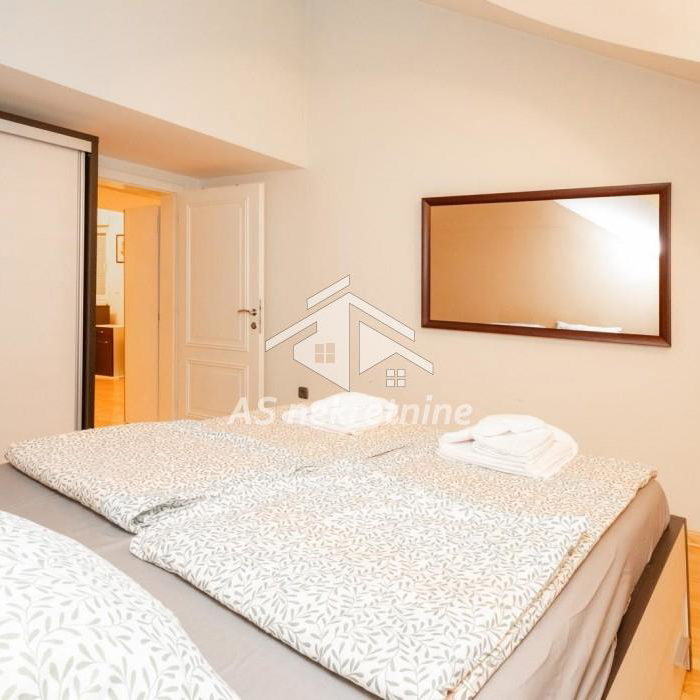 Četvorosoban stan za izdavanje, Obilićev Venac, Beograd, 140m², 1.800 €/mes