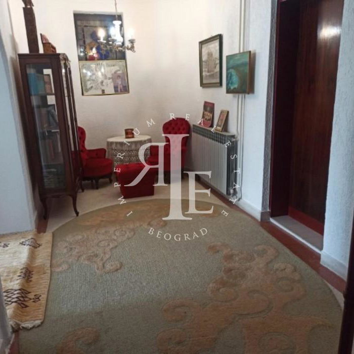 Kuća Prodaja Beograd Mala Moštanica 300 m2