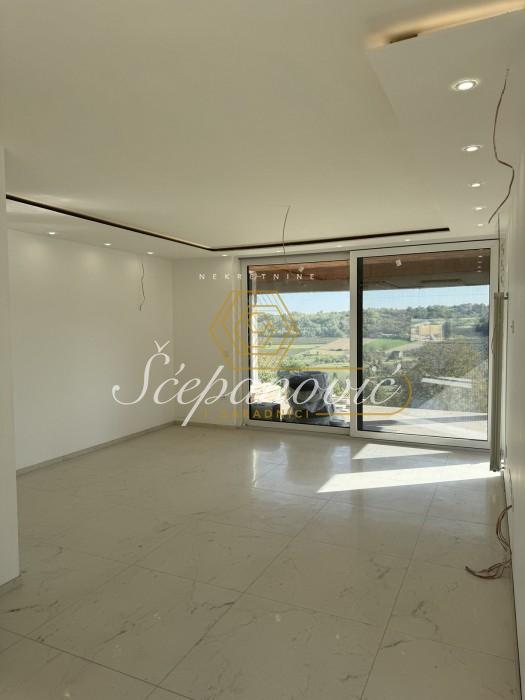 Kuća Prodaja Novi Sad Kuća Prodaja Novi Sad 226 m2