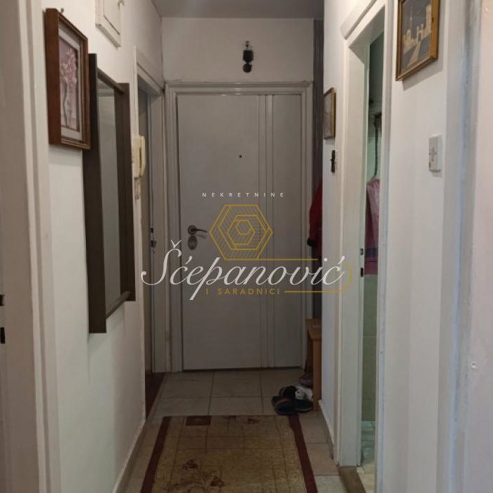 Stan Prodaja Novi Sad  51 m2