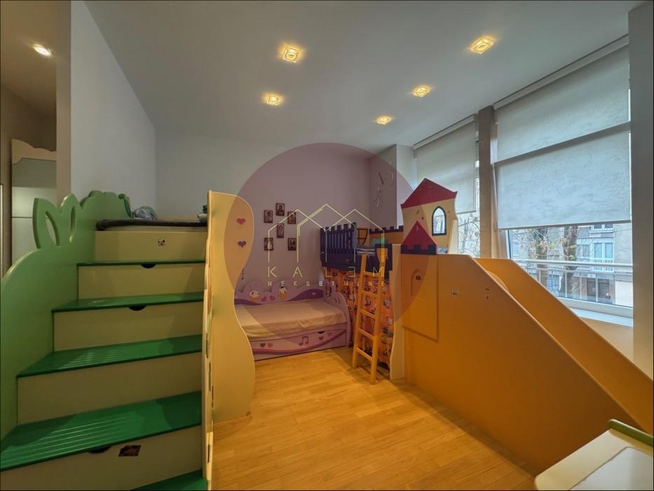 Trosoban stan za izdavanje, Vukov Spomenik, Beograd, 125m², 2.200 €/mes