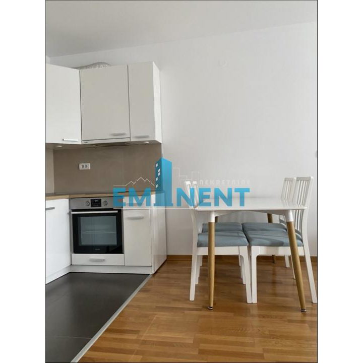 Stan Izdavanje Beograd  36 m2