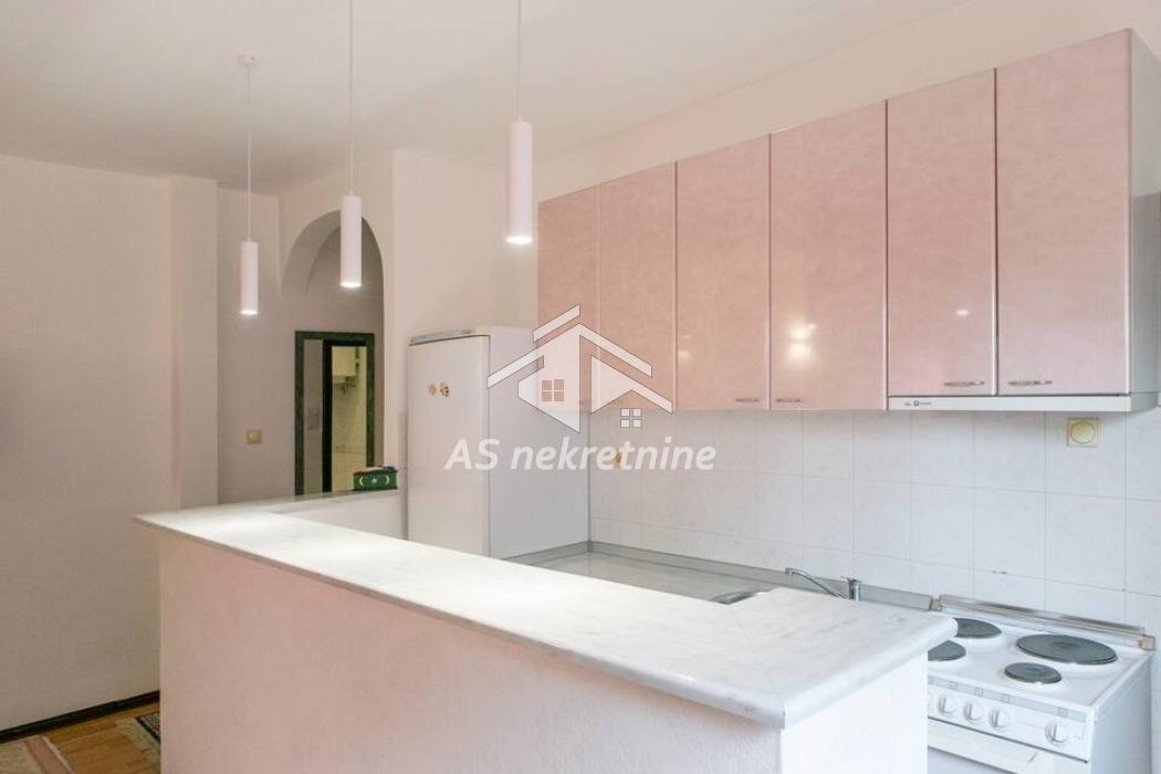 Stan Izdavanje Beograd Đeram Pijaca 46 m2