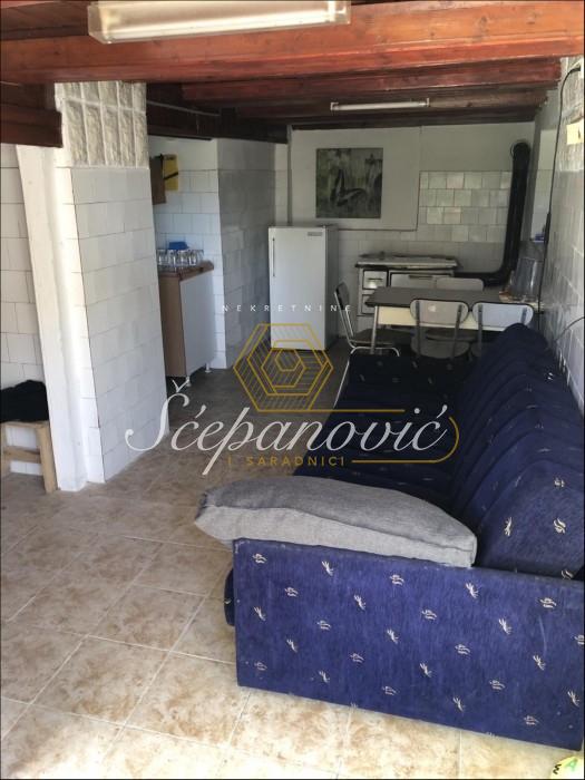 Kuća Prodaja Novi Sad Kuća Prodaja Novi Sad 32 m2