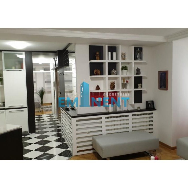 Stan Izdavanje Beograd Hram Svetog Save 60 m2