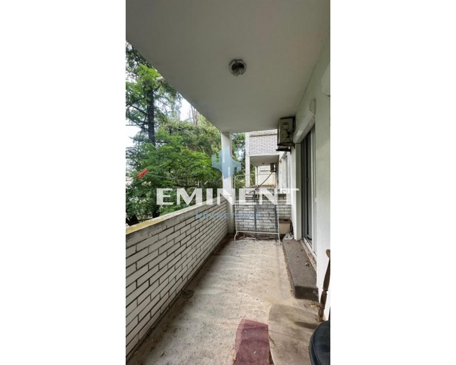 Trosoban stan za izdavanje, Železnik, Beograd, 67m², 450 €/mes