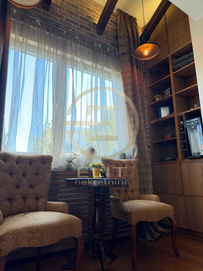 Četvorosoban stan na prodaju, Socijalno, Novi Sad, 110m², 345.000 €