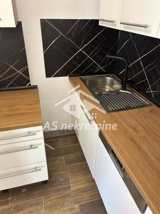 Stan Izdavanje Beograd Dorćol 78 m2