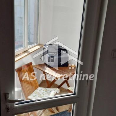 Lokal za izdavanje, Kalenić Pijaca, Beograd, 72m², 950 €/mes