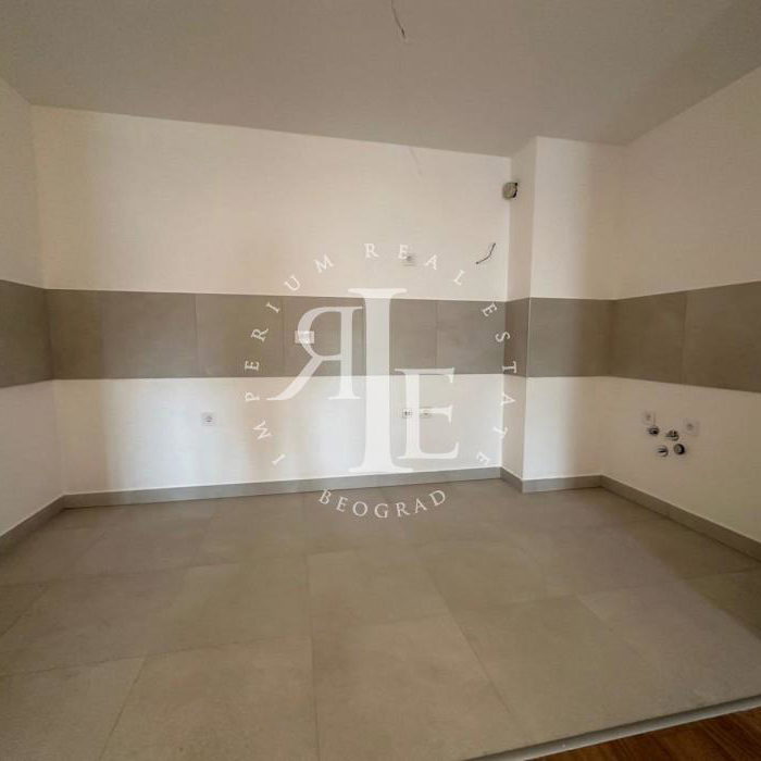 Stan Prodaja Beograd Tošin Bunar 70 m2