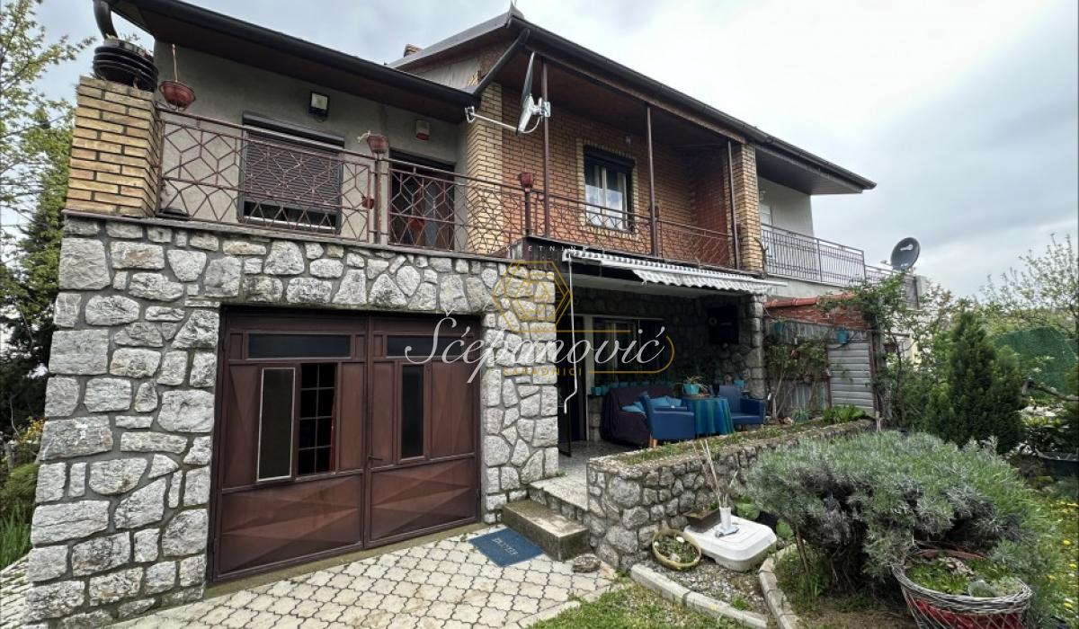 Kuća Prodaja Irig  80 m2