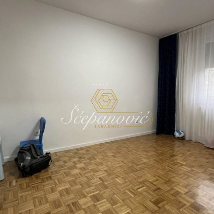 Stan Prodaja Novi Sad  96 m2