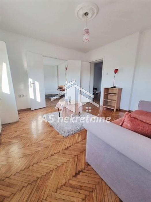 Trosoban stan na prodaju, Hala Pionir, Beograd, 70m², 250.000 €