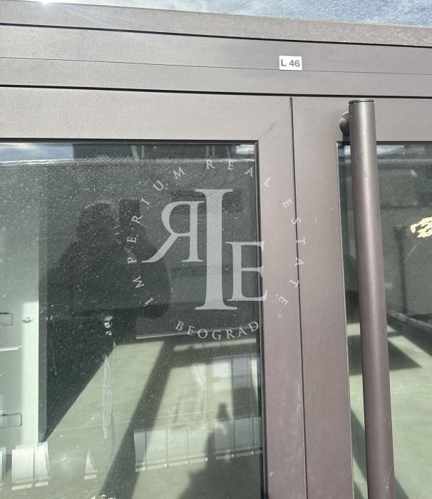 Lokal Prodaja Beograd Tošin Bunar 68 m2
