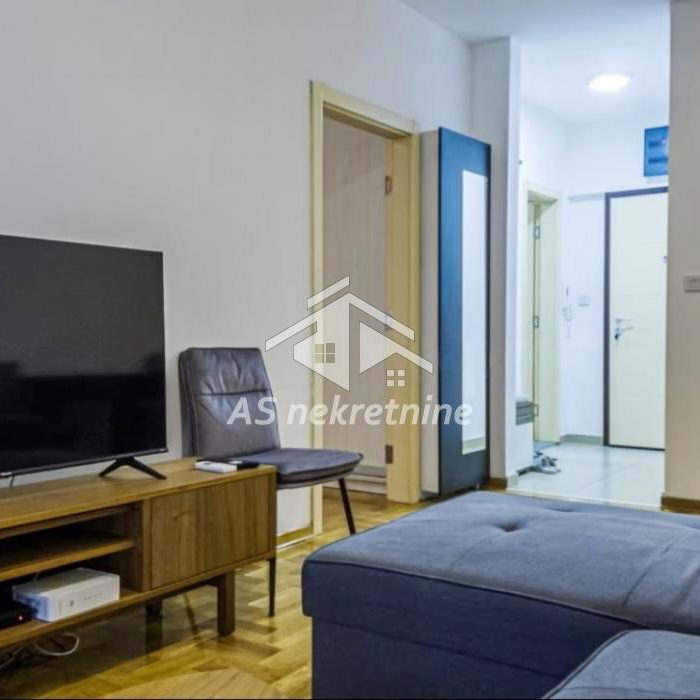 Stan Izdavanje Beograd Vukov Spomenik 42 m2