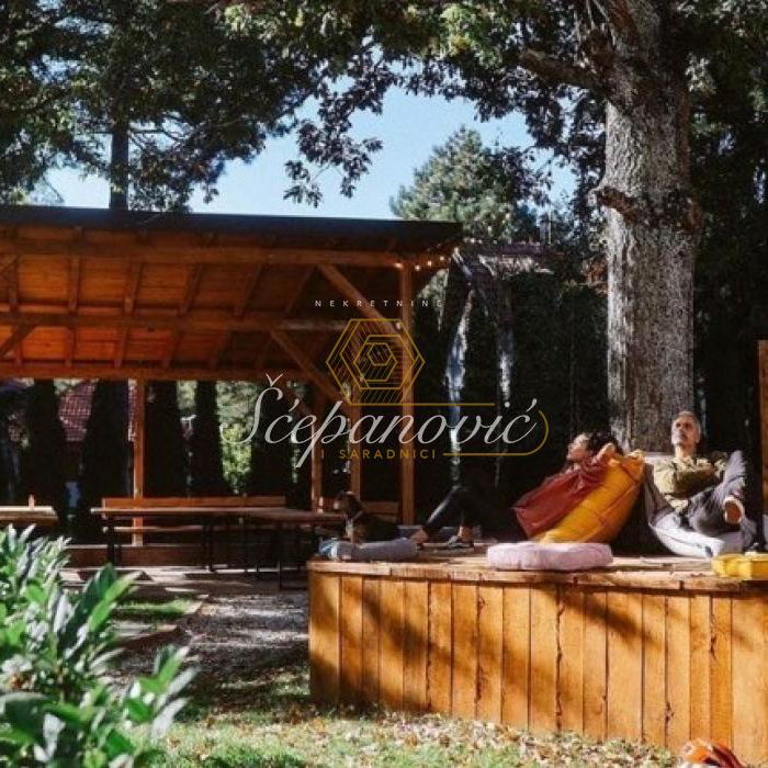 Lokal na prodaju, Golija, Zlatibor, 684m², 1.200.000 €
