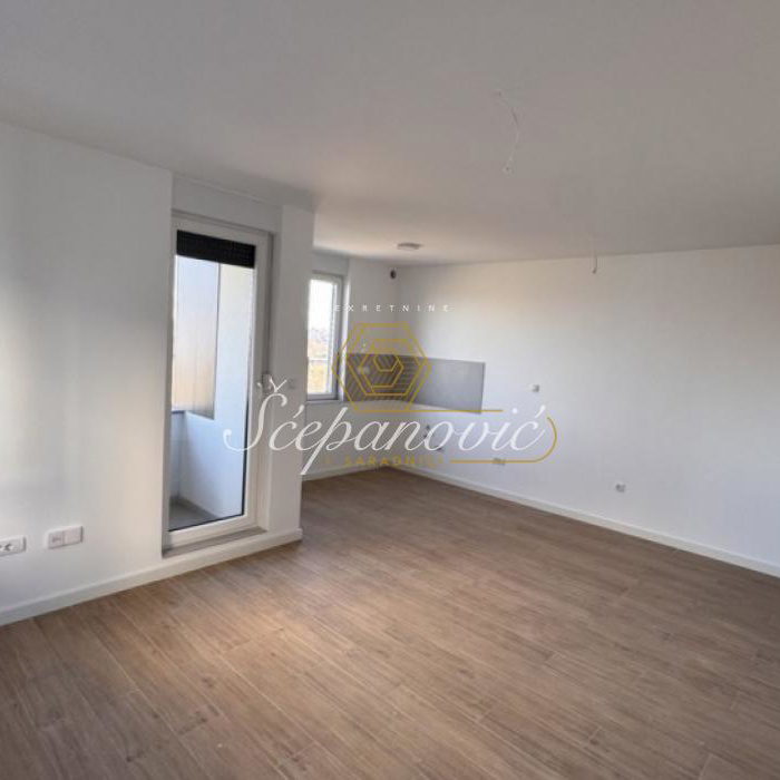Stan Prodaja Novi Sad  72 m2