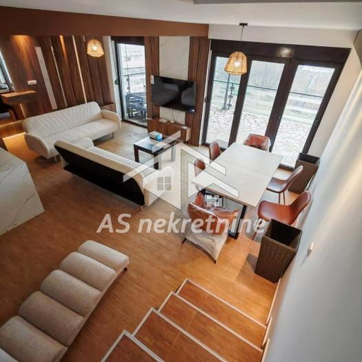 Kuća Izdavanje Beograd  185 m2
