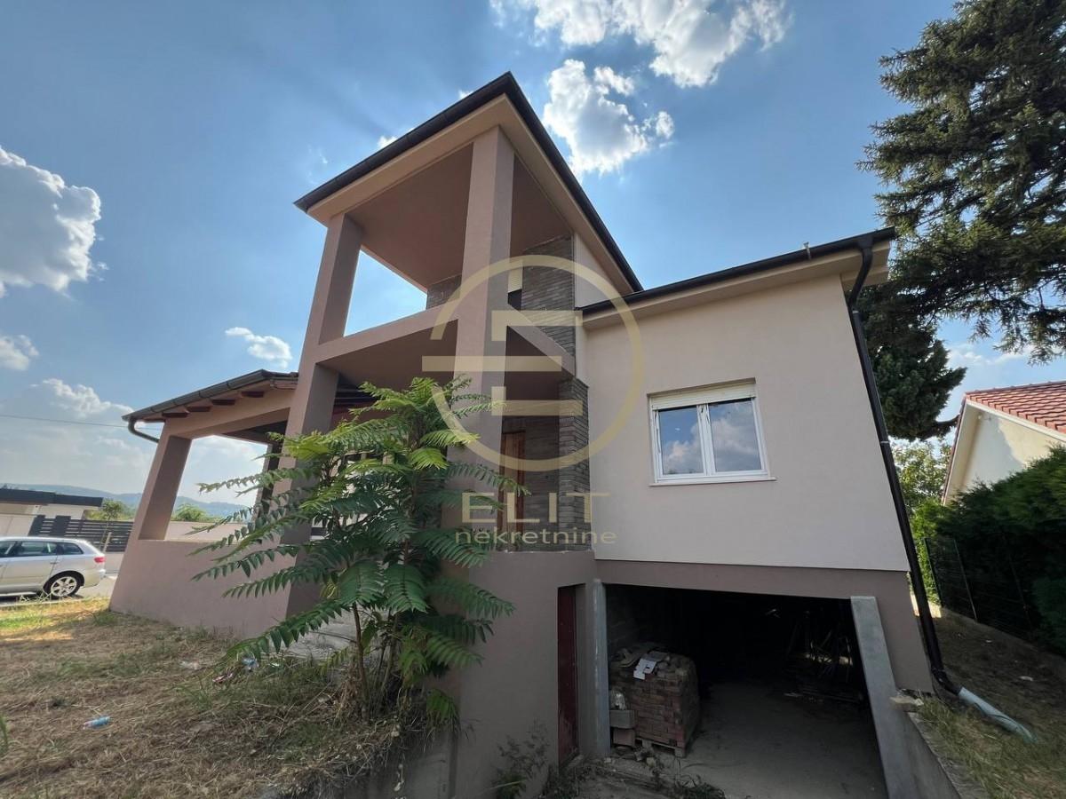 Kuća Prodaja Novi Sad Kuća Prodaja Novi Sad Popovica 163 m2