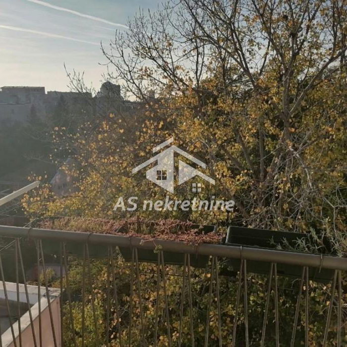 Dvosoban stan za izdavanje, Kalenić Pijaca, Beograd, 50m², 1.000 €/mes