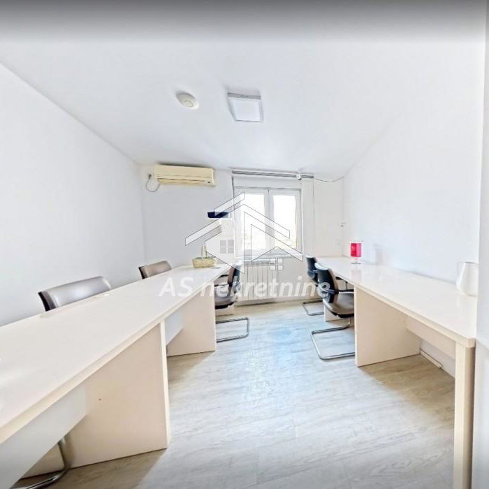 Petosoban stan na prodaju, Đeram Pijaca, Beograd, 118m², 6. sprat, 349.000 €