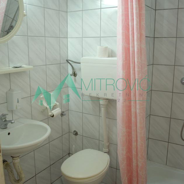 Lokal na prodaju, Sremska Kamenica, Novi Sad, 362m², 988.800 €