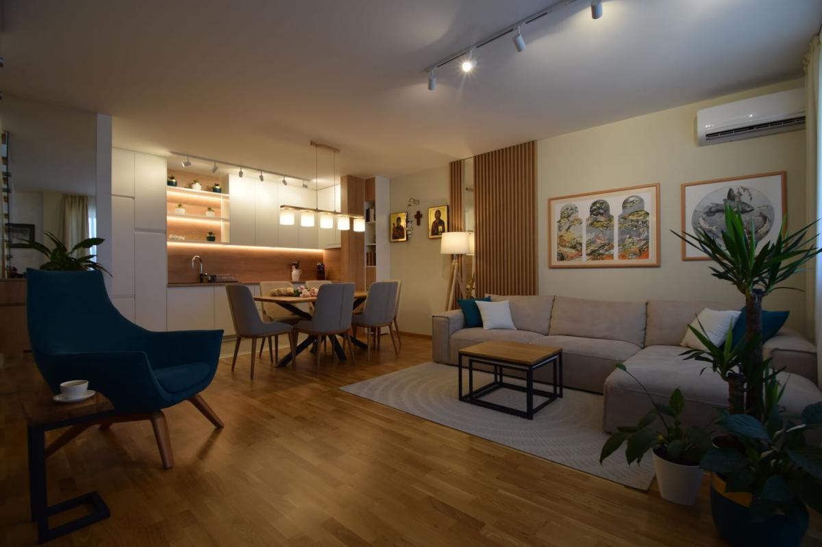 Stan Prodaja Novi Sad  111 m2