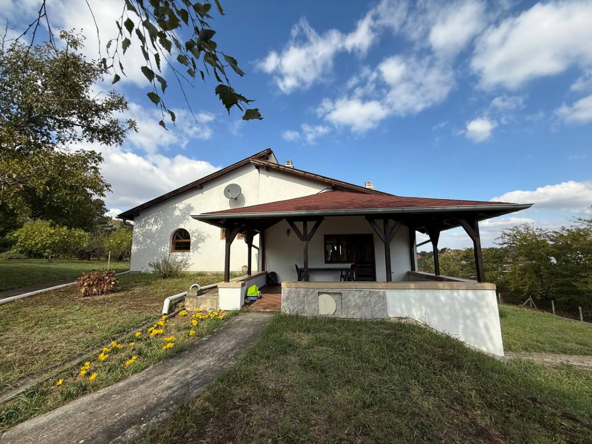Kuća Prodaja Novi Sad Bocke 204 m2