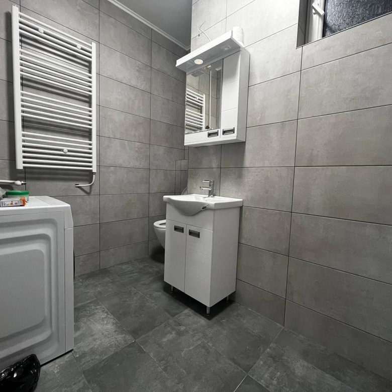 Lokal za izdavanje, Centar, Novi Sad, 80m², 750 €/mes
