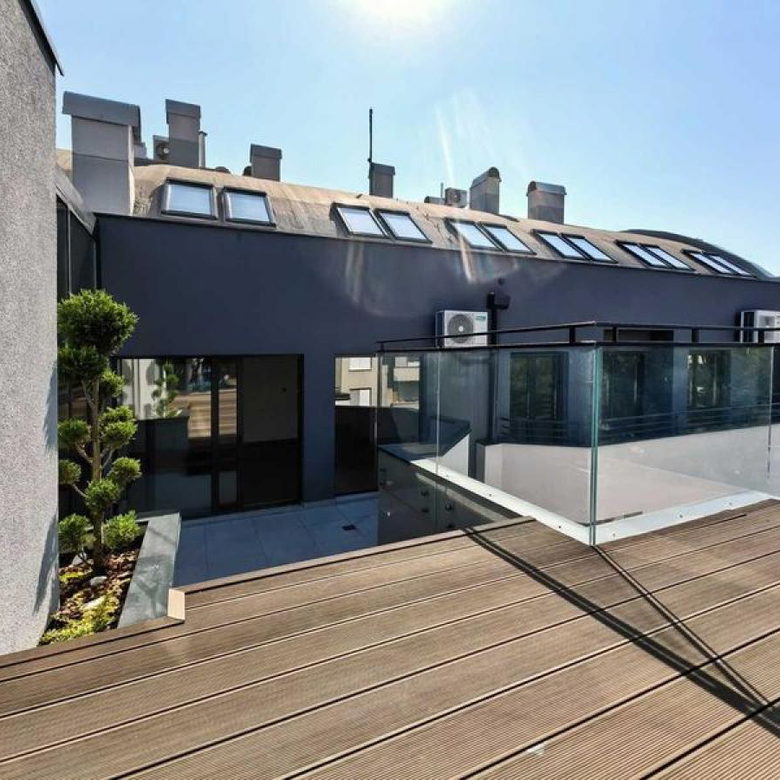 Četvorosoban stan na prodaju, Adamovićevo Naselje, Novi Sad, 240m², 3. sprat, 600.000 €