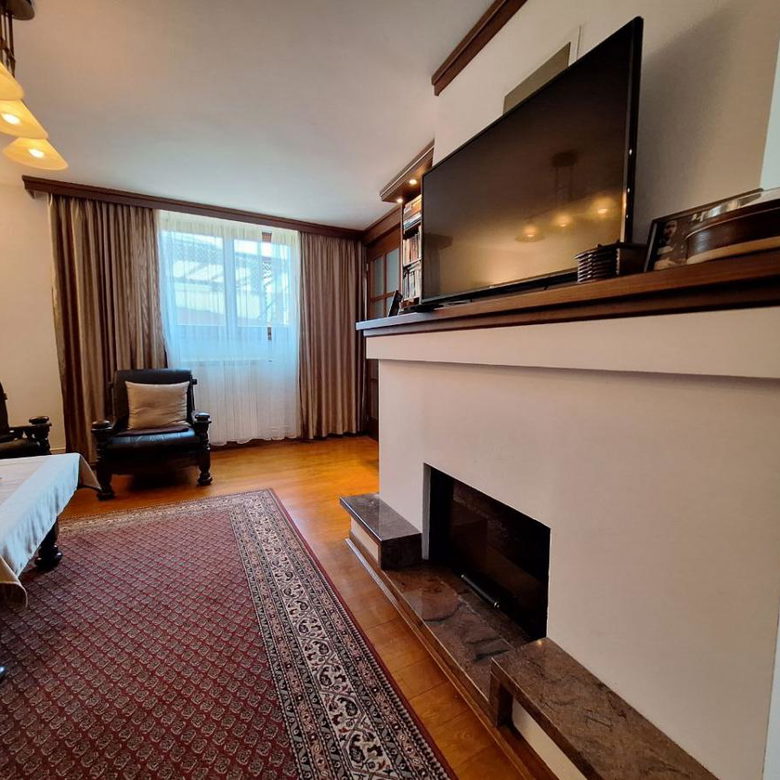 Kuća na prodaju, Vrdnik, Irig, 253m², 875.000 €