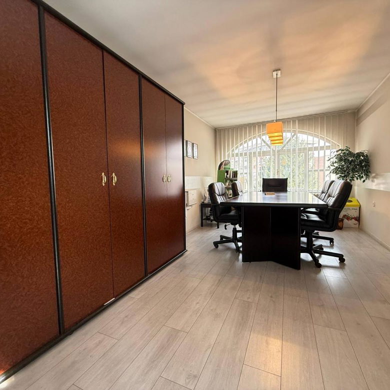 Lokal za izdavanje, Banatić, Novi Sad, 125m², 800 €/mes