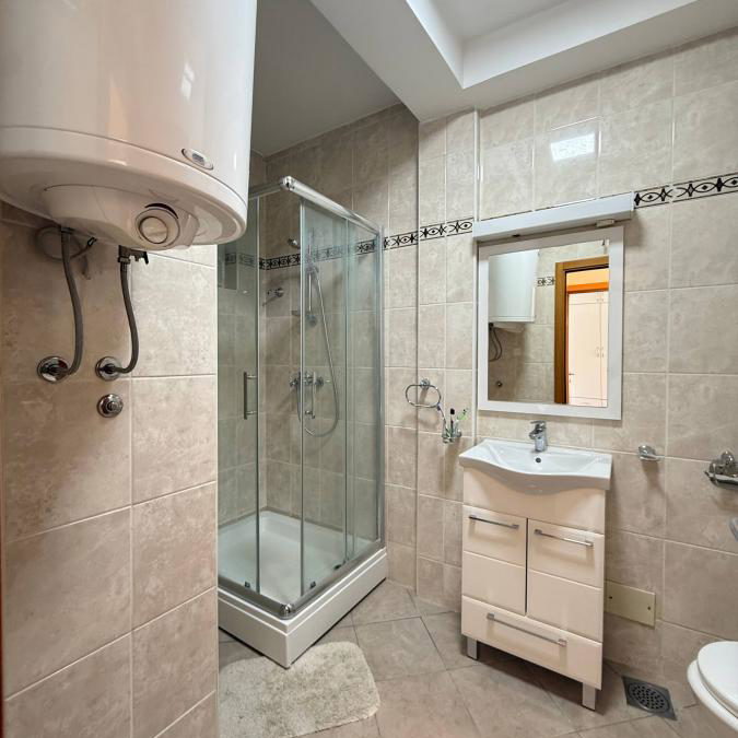 Trosoban stan na prodaju, Grbavica, Novi Sad, 63m², 221.000 €