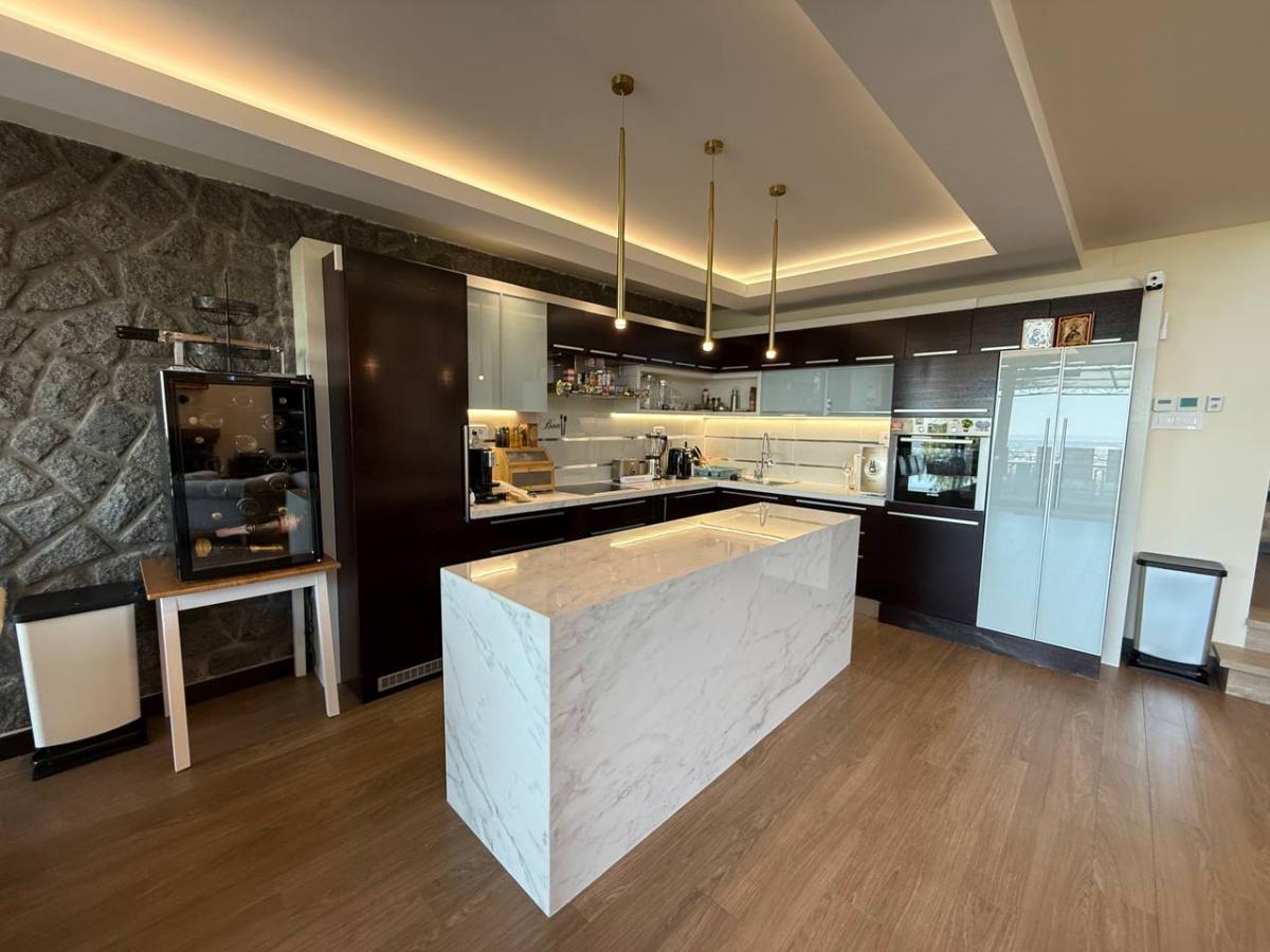 Kuća na prodaju, Popovica, Novi Sad, 318m², 1.490.000 €