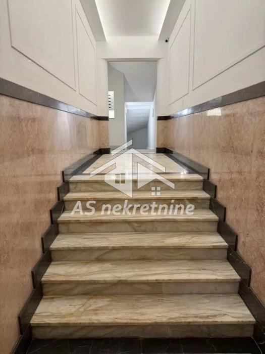 Dvosoban stan za izdavanje, Kalenić Pijaca, Beograd, 65m², 1.100 €/mes