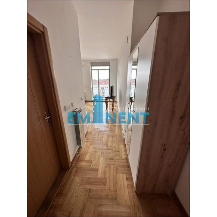 Stan Izdavanje Beograd Crveni Krst 29 m2