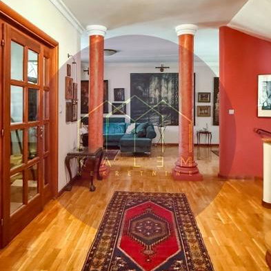Kuća Prodaja Beograd FON 377 m2