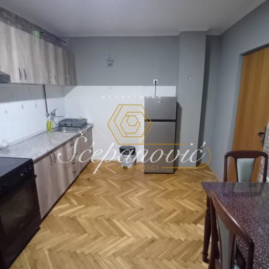 Kuća Prodaja Vrbas  200 m2