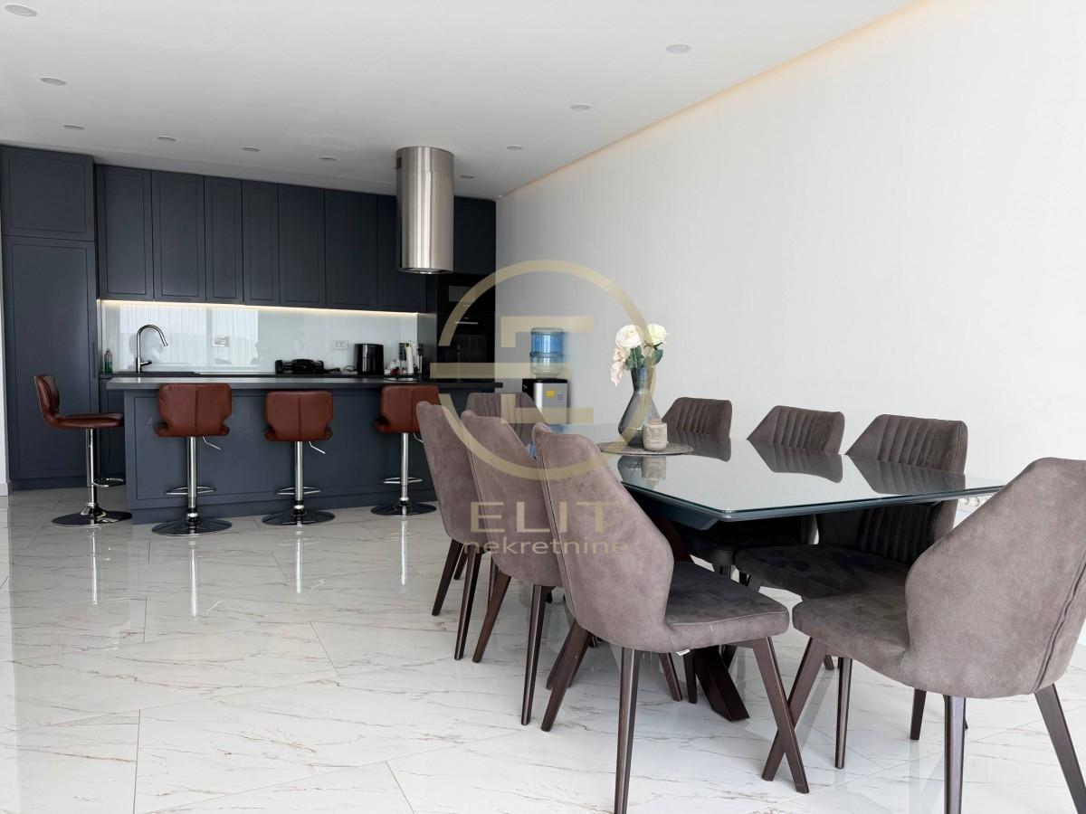 Kuća na prodaju, Sremska Kamenica, Novi Sad, 173m²