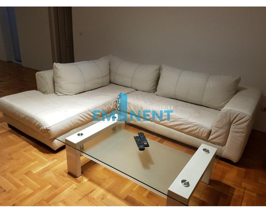 Dvosoban stan za izdavanje, Tc Zira, Beograd, 62m², 650 €/mes