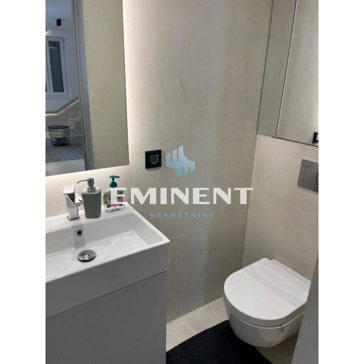 Dvosoban stan za izdavanje, Crveni Krst Vračar, Beograd, 50m², 900 €/mes