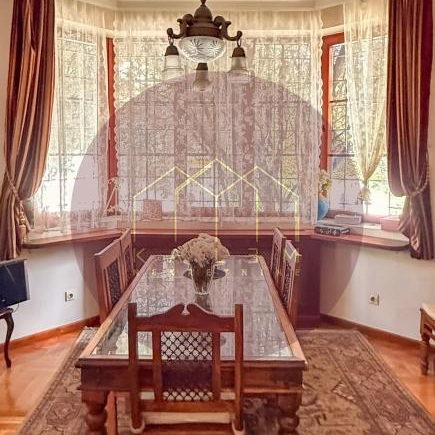 Kuća Prodaja Beograd FON 377 m2