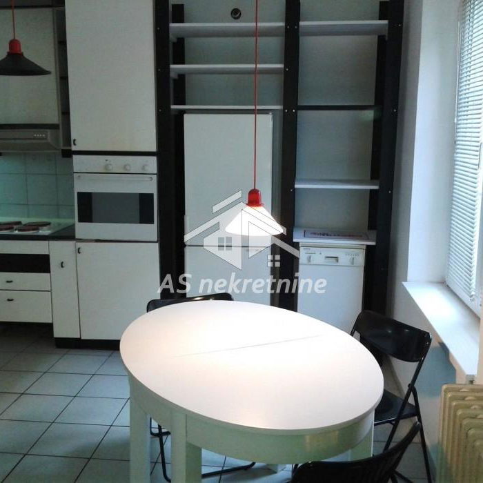 Stan Izdavanje Beograd Banovo Brdo 106 m2
