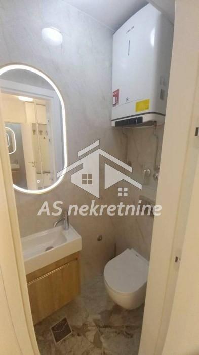 nekretnine-izdavanje-8yd6hGYHuf Trosoban stan za izdavanje, Kalenić Pijaca, Beograd, 65m², 1.200 €/mes