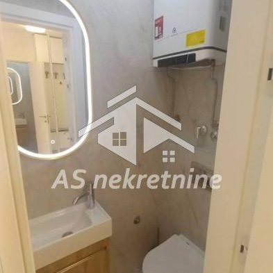 Trosoban stan za izdavanje, Kalenić Pijaca, Beograd, 65m², 1.200 €/mes