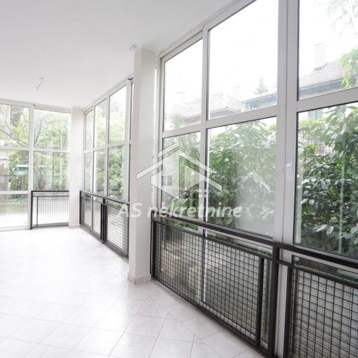 Kuća Izdavanje Beograd Bulevar Oslobođenja 550 m2