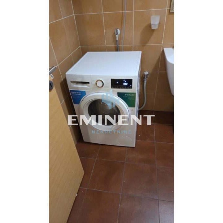 Stan Izdavanje Beograd Hram Svetog Save 86 m2
