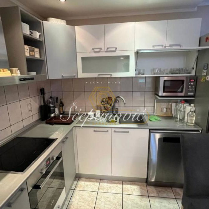 Kuća Prodaja Bačka Topola  152 m2
