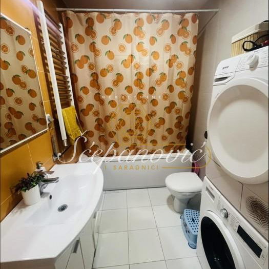 Trosoban stan na prodaju, Rotkvarija, Novi Sad, 67m², 150.000 €