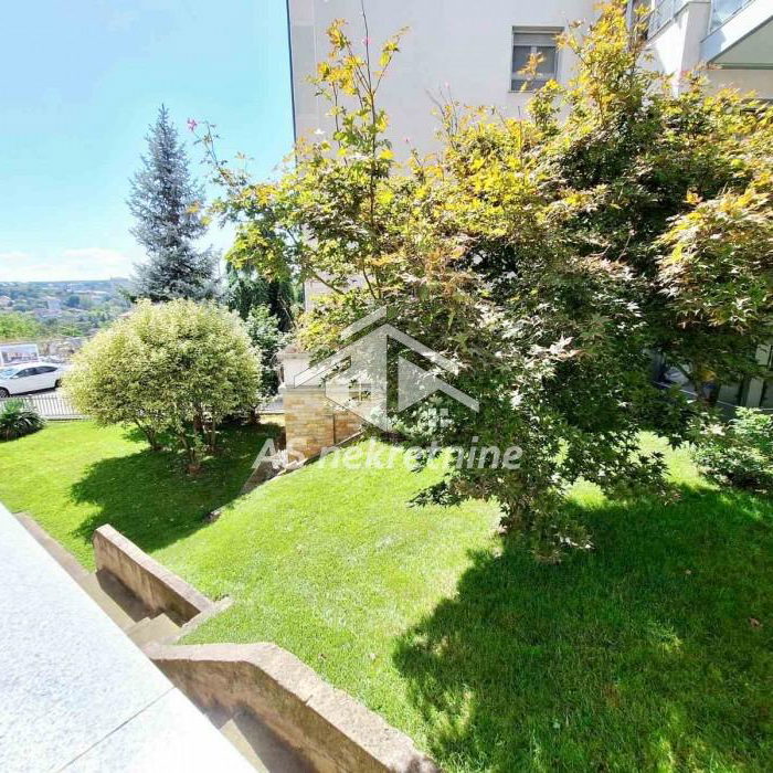 Četvorosoban stan za izdavanje, Dedinje, Beograd, 135m², 2.150 €/mes